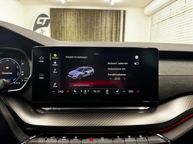 Skoda Octavia Combi RS iV