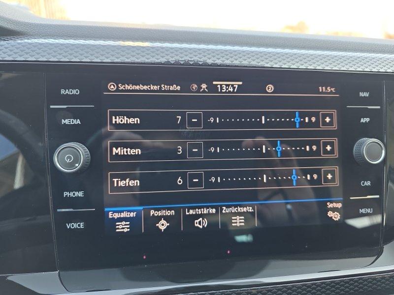 Volkswagen Taigo 1,0TSI 115PS Navi/LED/ACC/2-Z.Klimaaut.   