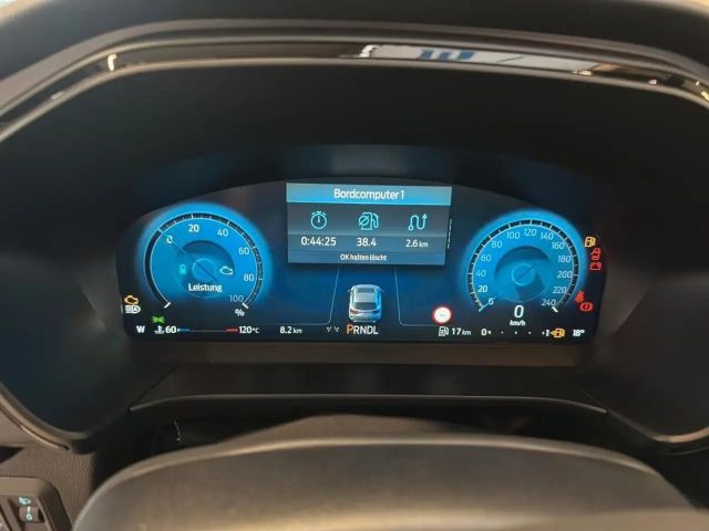 Ford Kuga Hybrid ST Line