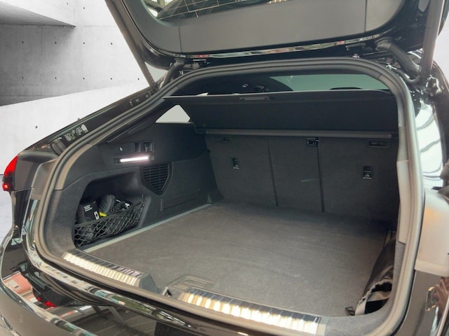 Audi A6 Avant Quattro S-Tronic