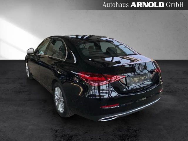 Mercedes-Benz C 200 AVANTGARDE Sedan