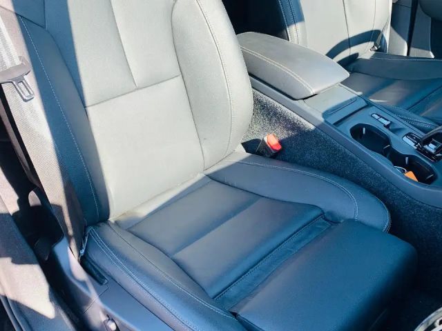 Volvo XC40 B3 B Aut Leder Navi BLIS ACC PILOT 360° Pix