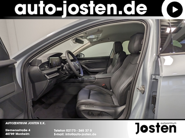 Skoda Superb 2.0 TDI Combi Selection