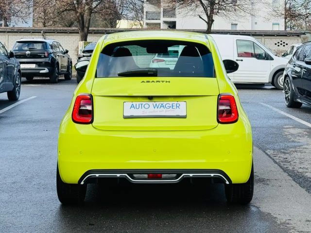 Abarth 500e Scorpinoissima