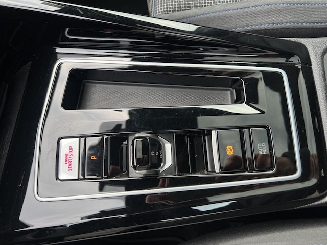 Volkswagen Golf GTE IQ.Drive Pro