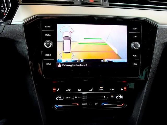 Volkswagen Passat DSG Elegance Elegance Variant