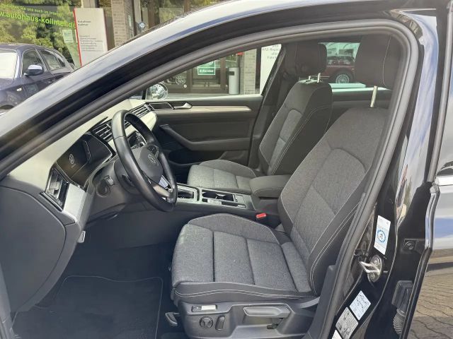 Volkswagen Passat Business DSG Variant