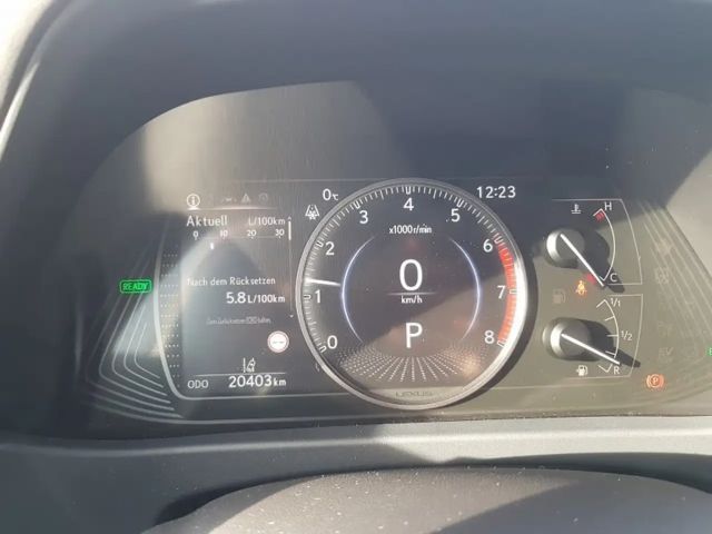 Lexus UX 250h