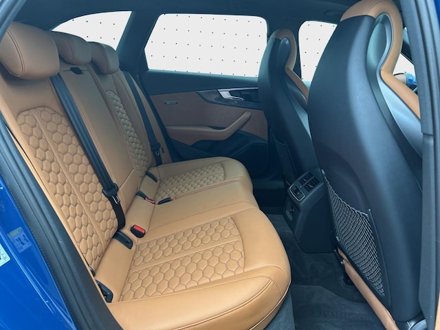 Audi RS4 Avant Quattro