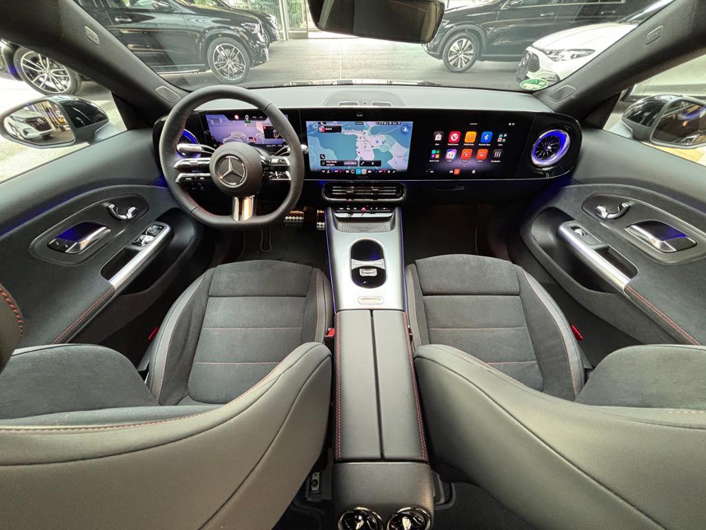 Mercedes-Benz CLA 200 4MATIC