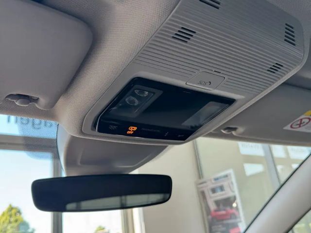 Volkswagen Golf 1.5 TSI Golf VIII