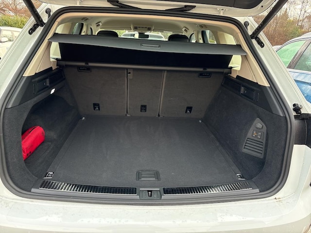 Volkswagen Touareg Touareg 3.0  Atm  DT210TDI A8A