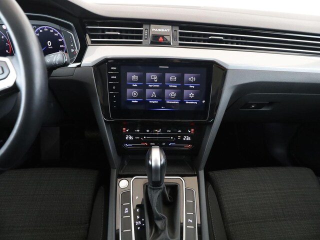 Volkswagen Passat 1.5 TSI Business Variant