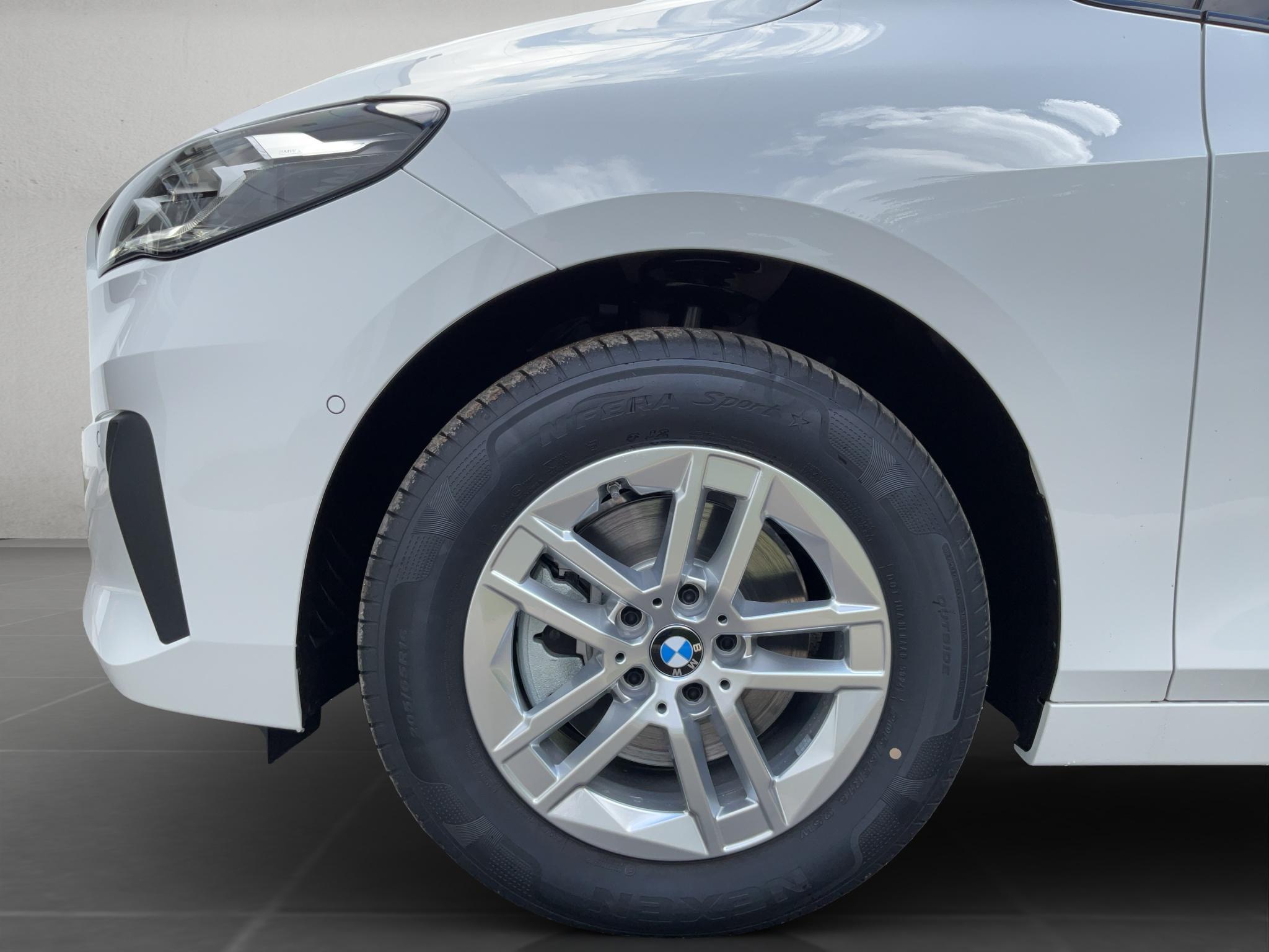 BMW 216 216i Active Tourer