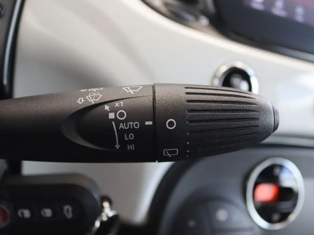 Fiat 500 Hybrid *Navi*Klimaautomatik*PDC*Temp.*ALU*