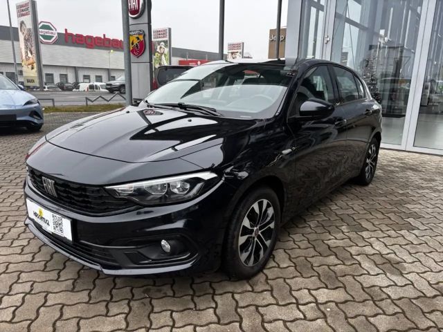 Fiat Tipo CityCross Life