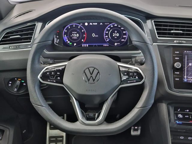 Volkswagen Tiguan 4Motion DSG R-Line