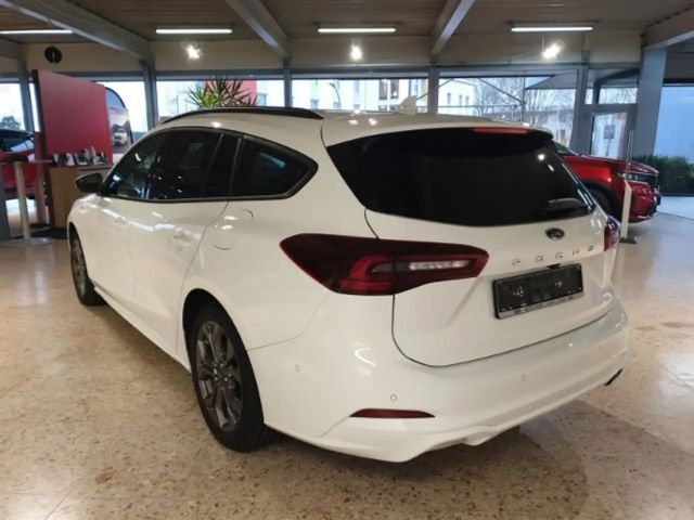 Ford Focus EcoBoost ST Line Wagon