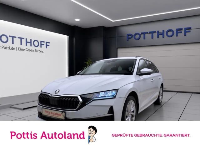 Skoda Octavia Combi Selection