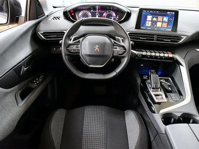 Peugeot 3008 Active Pack BlueHDi EAT8