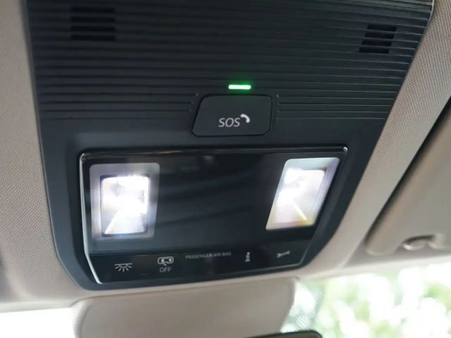 Volkswagen Multivan 2.0 TDI Life T7