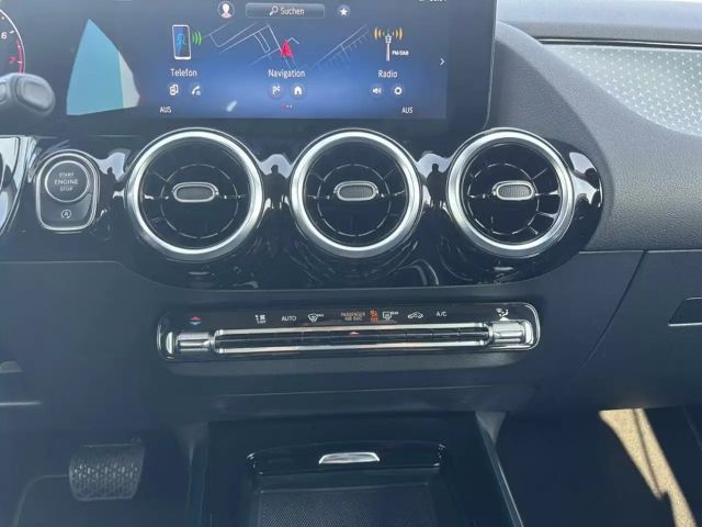 Mercedes-Benz B 180 B 180 PROGR+KAMERA+ASSIST+LED+EASY-PACK+SHZ+DAB