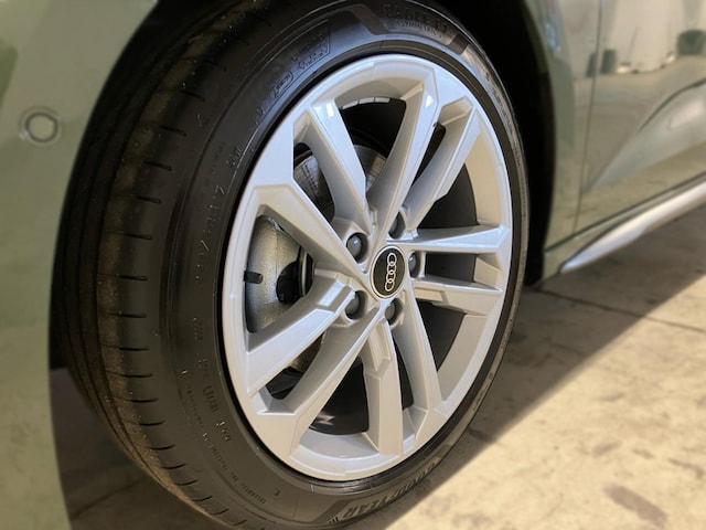 Audi A3 30 TFSI S-Line S-Tronic Sportback