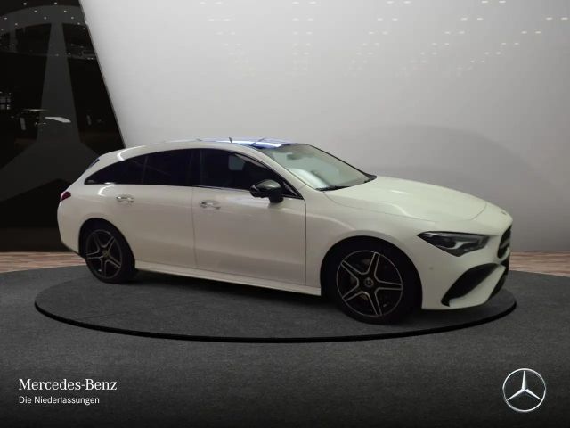 Mercedes-Benz CLA 200 AMG Line