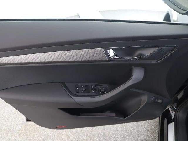 Skoda Karoq Selection