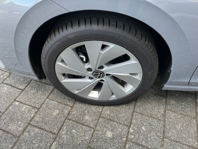 Volkswagen Golf 2.0 TDI DSG Golf VIII Plus