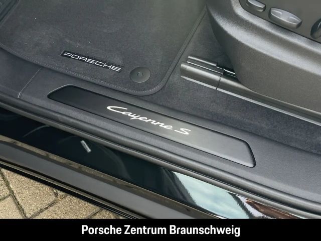 Porsche Cayenne S