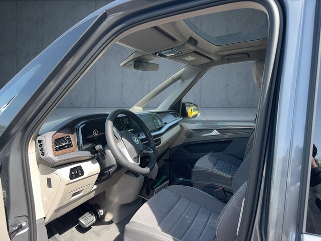 Volkswagen Multivan 2.0 TDI Lang Style T7