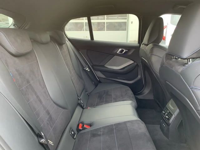 BMW 135 Sedan xDrive