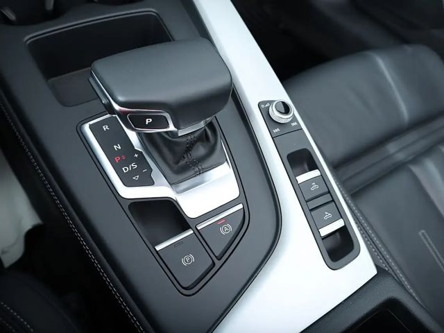 Audi A5 35 TFSI Cabriolet S-Tronic