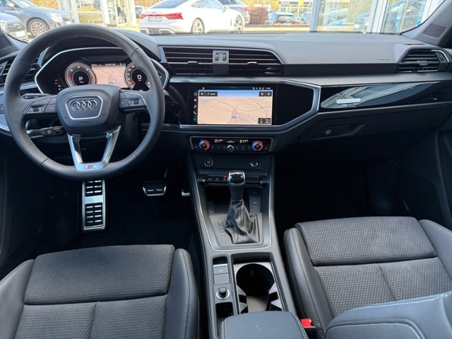 Audi Q3 35 TDI S-Tronic