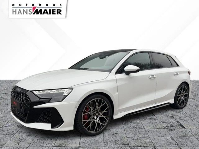 Audi RS3 Quattro S-Tronic Sedan Sportback