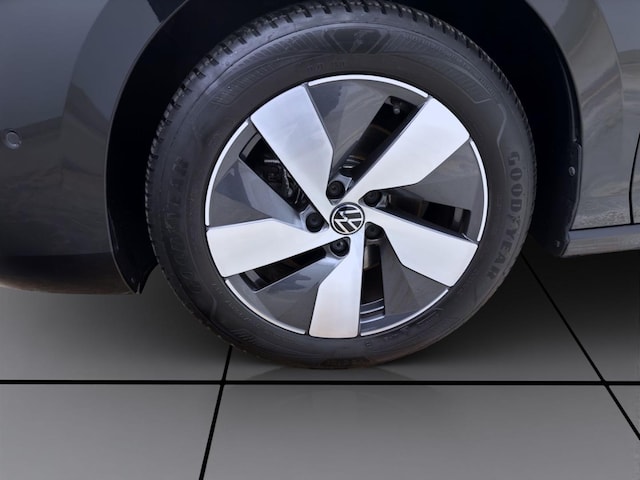 Volkswagen Passat 1.5 eTSI Business DSG Variant