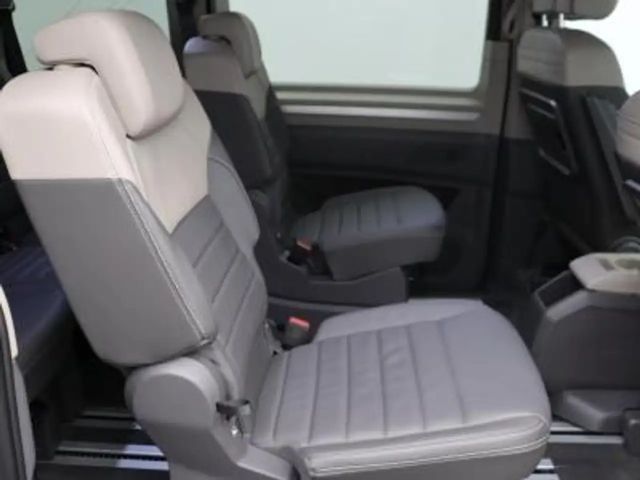 Volkswagen Multivan DSG Life T7