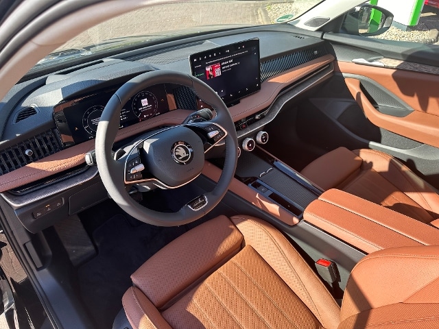 Skoda Superb 2.0 TDI Combi