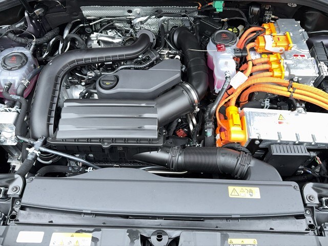 Cupra Terramar 1.5 e-Hybrid VZ