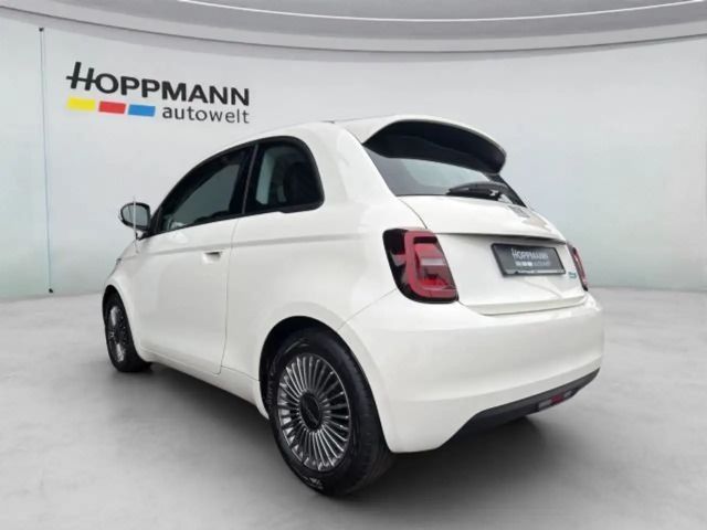 Fiat 500e Base 42kWh*NAVI*KLIMAAUT*TEMPOMAT*