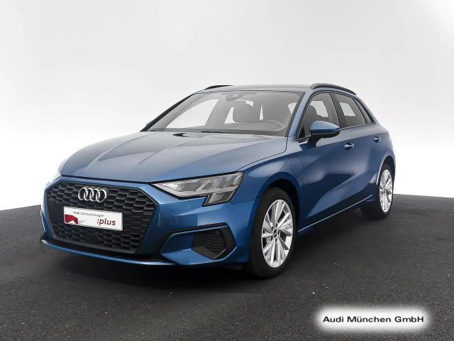 Audi A3 40 TFSI Hybride S-Tronic Sedan