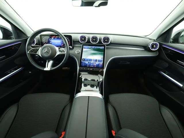 Mercedes-Benz C 180 AVANTGARDE Sedan