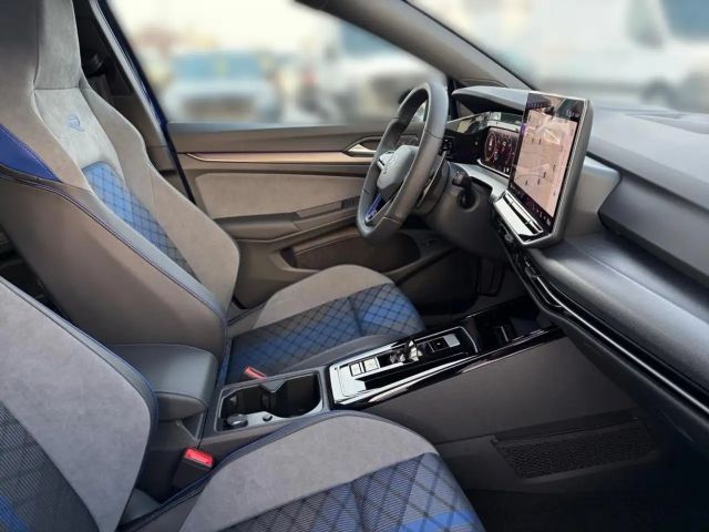 Volkswagen Golf 2.0 TSI Golf VIII Variant