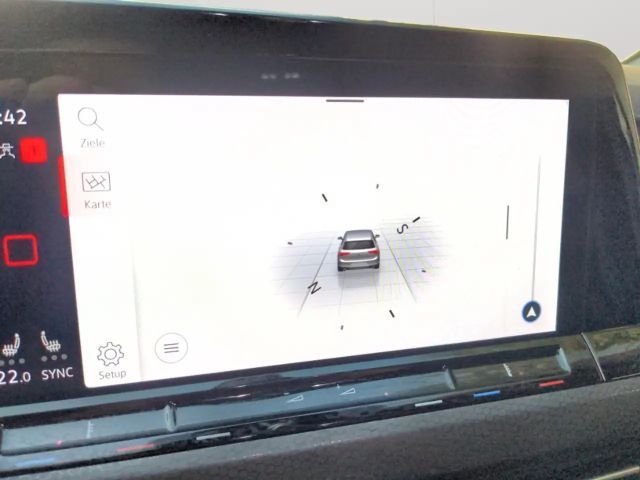 Volkswagen Golf 2.0 TSI DSG Golf VIII