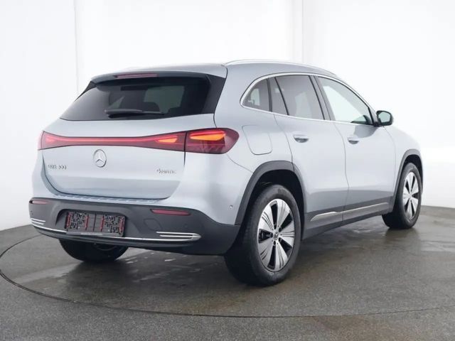 Mercedes-Benz EQA 300 4MATIC Progressive