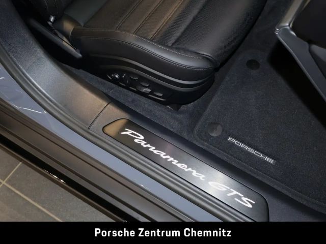 Porsche Panamera 4 GTS