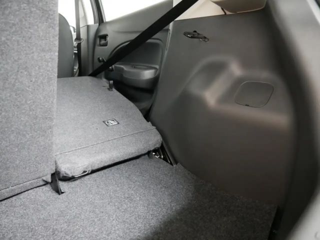 Mitsubishi Space Star Star