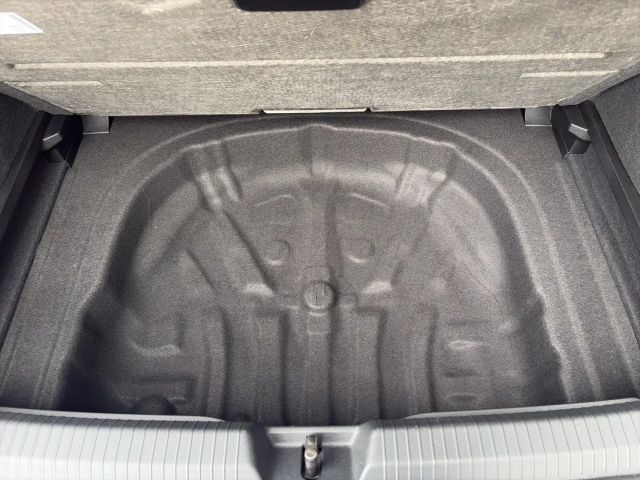 Volkswagen Golf 1.5 TSI Golf VIII