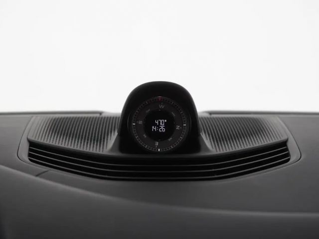 Porsche Taycan 4 Cross Turismo